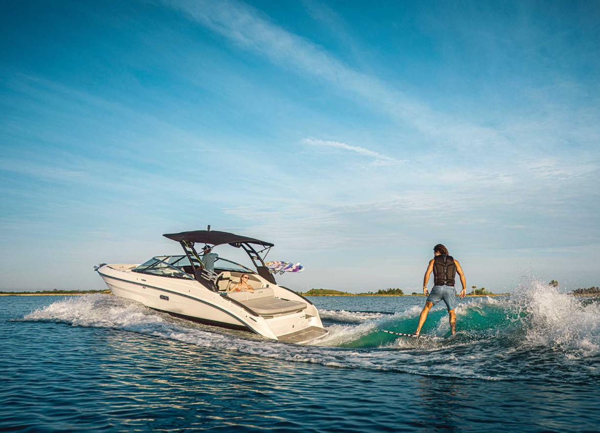 Sea Ray SLX Ski & Wakeboard Boats For Sale